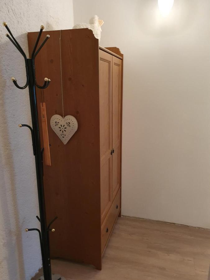 Karmelita Boutique Apartman ショプロン エクステリア 写真